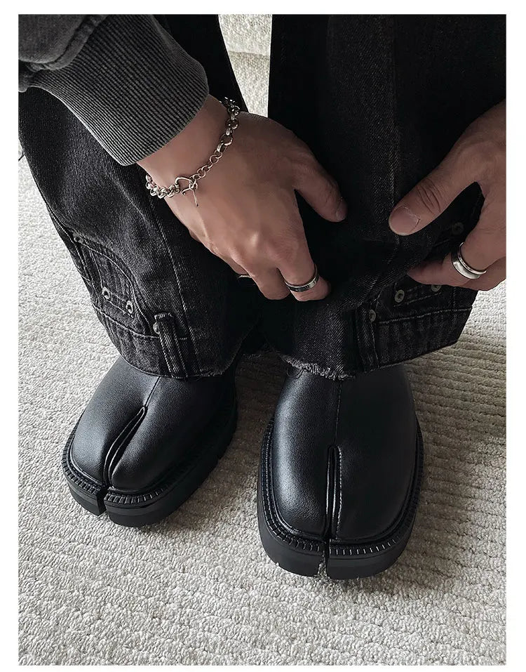 Obsidian Men's Classic Leather Tabi Loafers